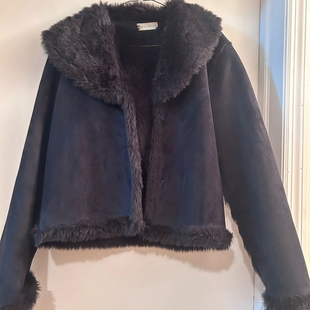 Ann Taylor never worn faux shearling small
